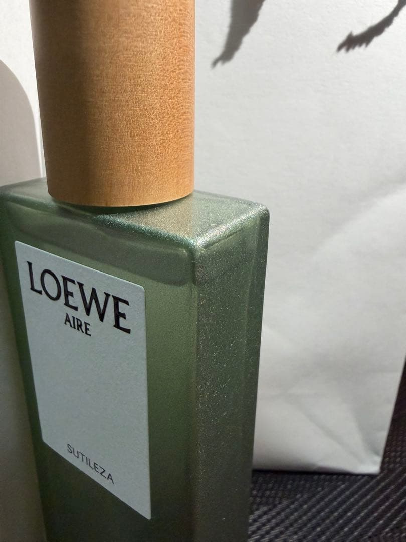 LOEWE AIRE 香水 50ml ユニセックス