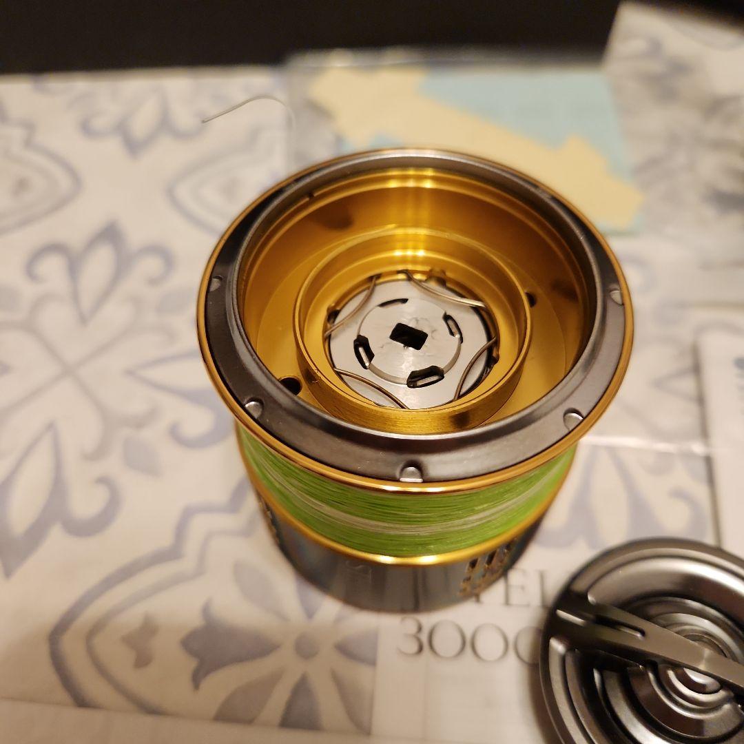 シマノ　18ステラ 4000 カスタムパーツ付き