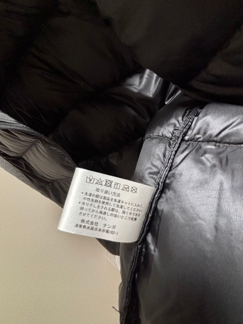 NANGA ダウンベスト　黒