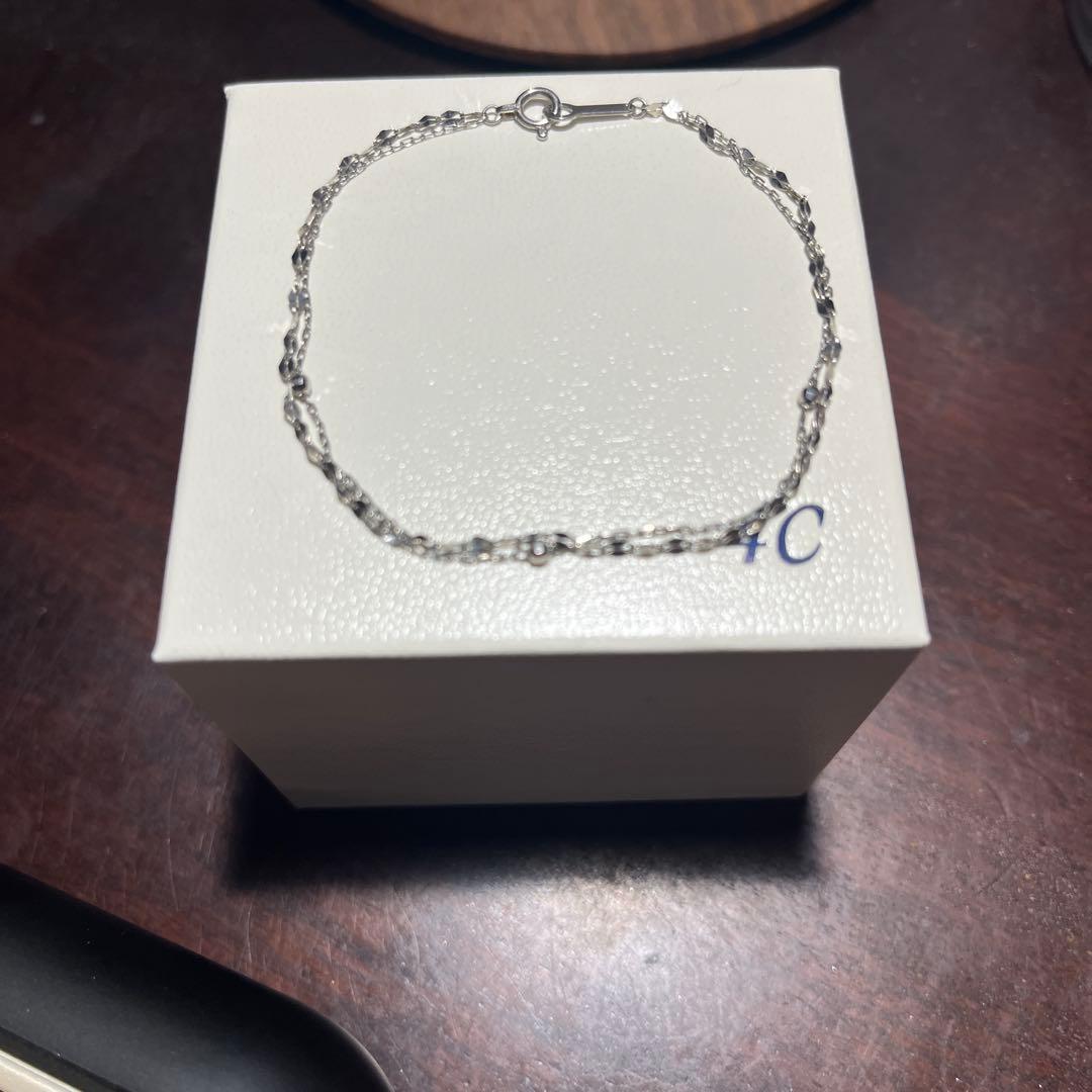 未使用・美品　4℃ Pt850 2連ブレスレット