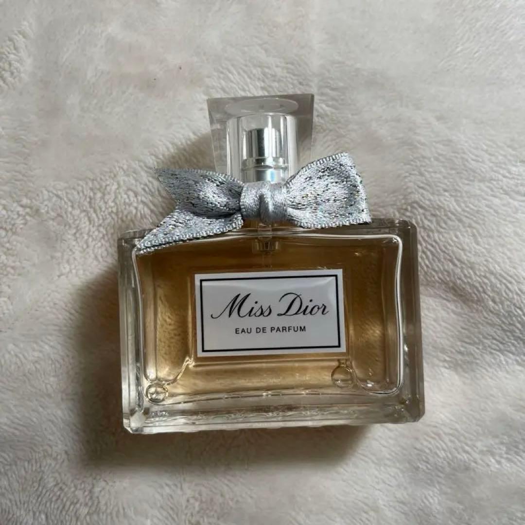ミスディオール　香水