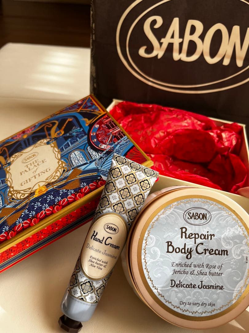 SABONデリケートジャスミン ホリデーボックス