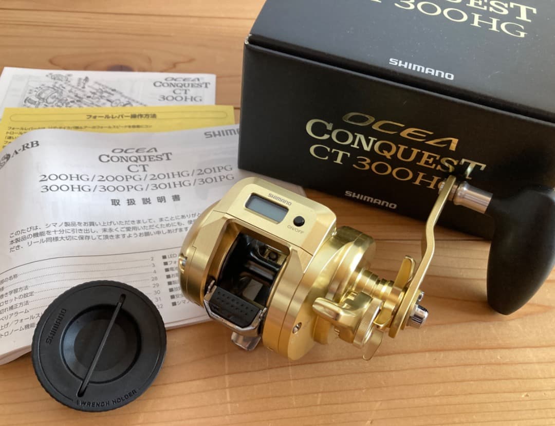 【美品】 シマノ 18オシアコンクエストCT 300HG（右）