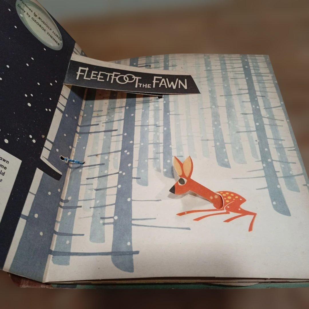 ルドルフ・ルケシュ 洋書 しかけ絵本「FLEETFOOT THE FAWN」