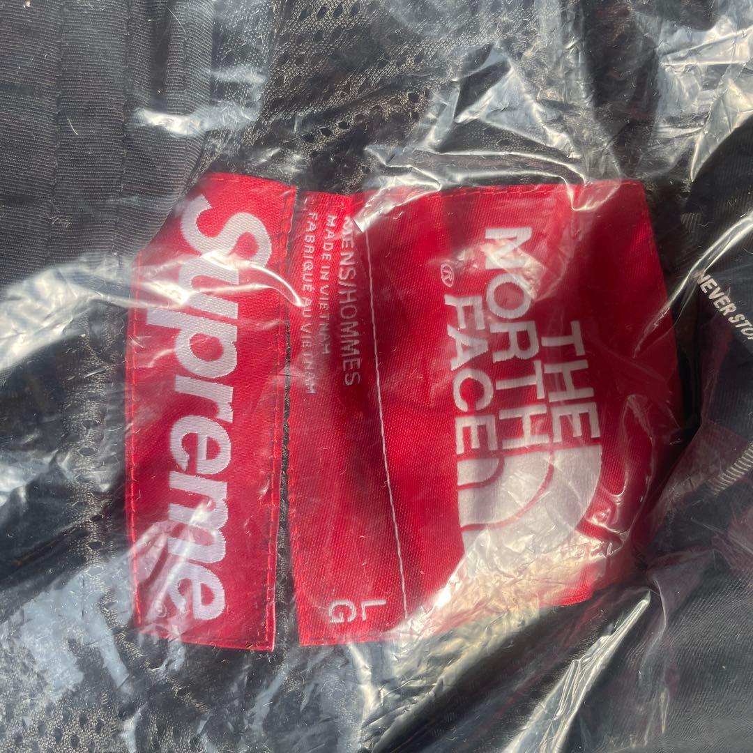 ジャケット・アウター SUPREME NORTH Trekking Jacket