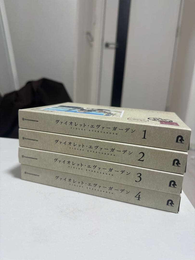 ヴァイオレット・エヴァーガーデン DVD 1-4巻セット