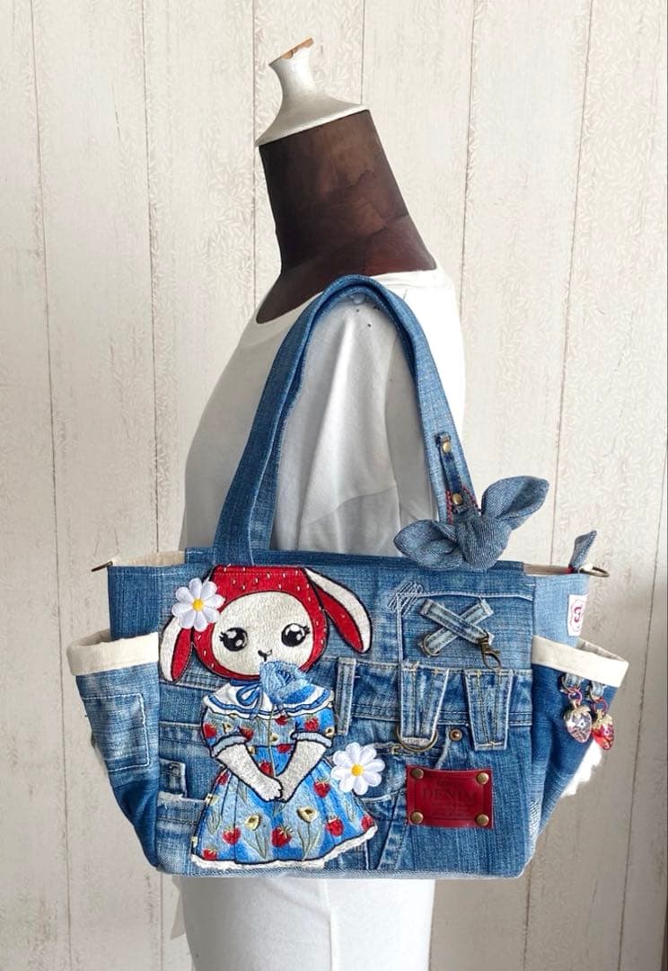 デニムリメイクバック　いちごうさぎ