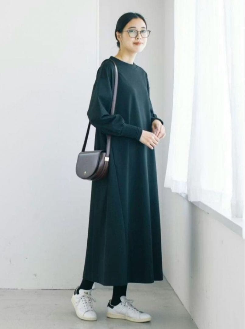 北欧暮らしの道具店　ワンピース　Sサイズ　黒　ポンチ素材