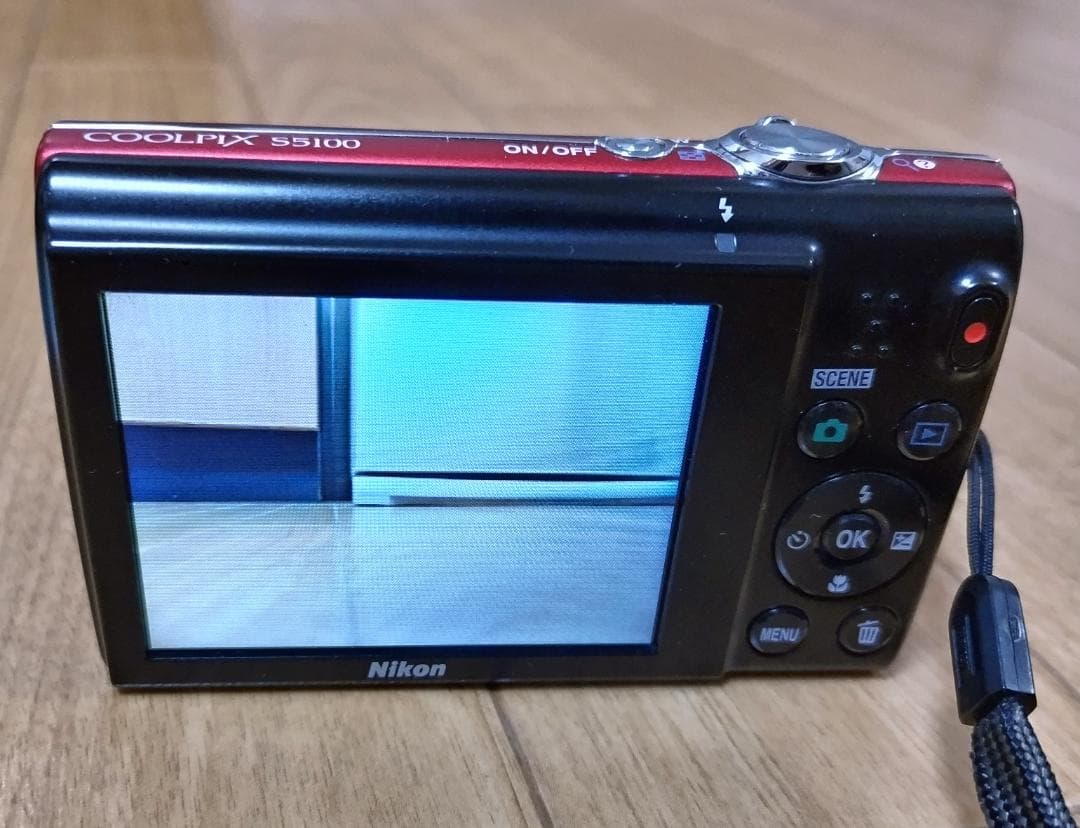 【美品】動作確認 ニコン NIKON COOLPIX S5100