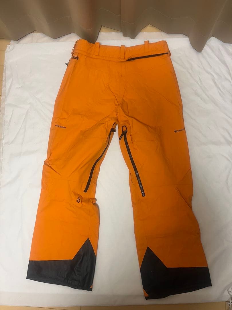 美品Volcom gore-Tex ウェア　パンツ　Mサイズ
