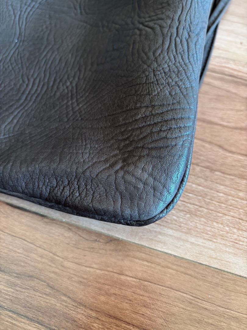 極美品 Cisei シセイ ドローストリングバッグ レザー 巾着 吊しハンガー付