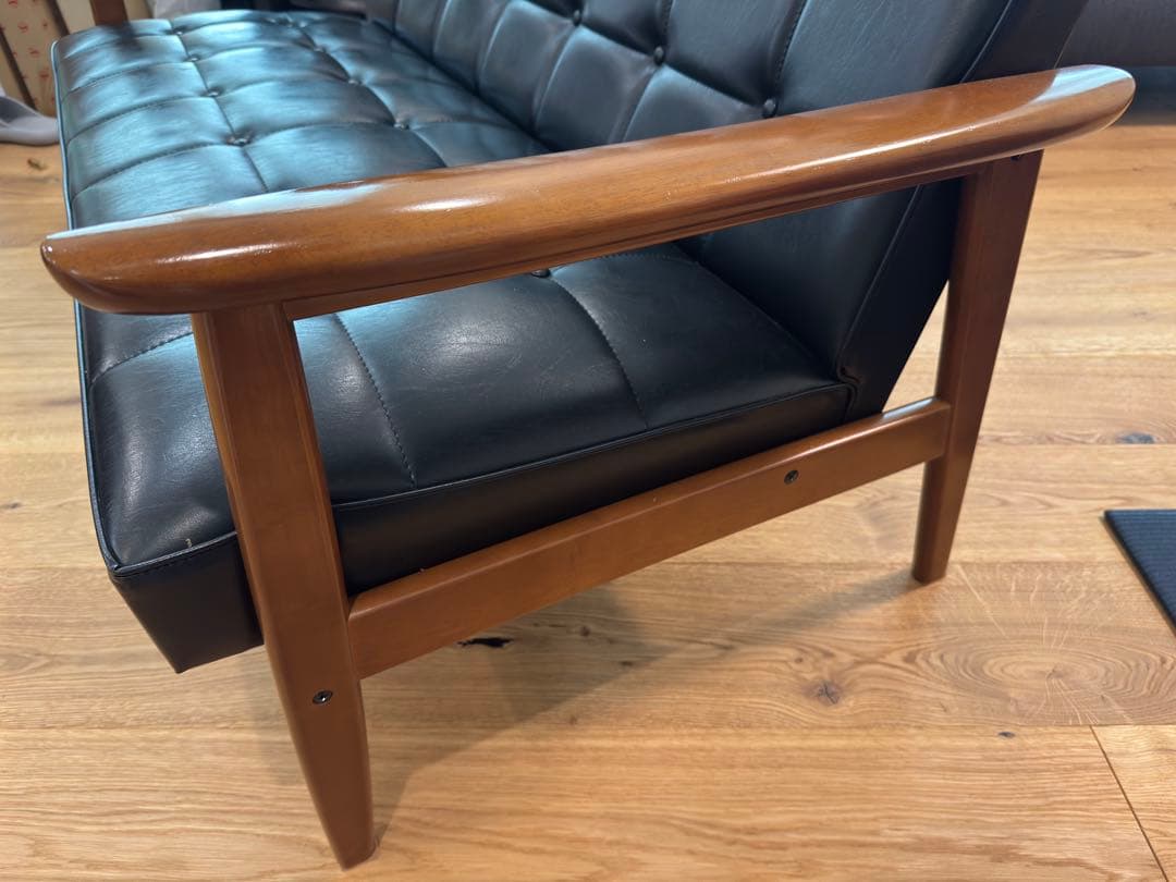 値下げ カリモク60 Kチェア 2人掛けソファ 黒