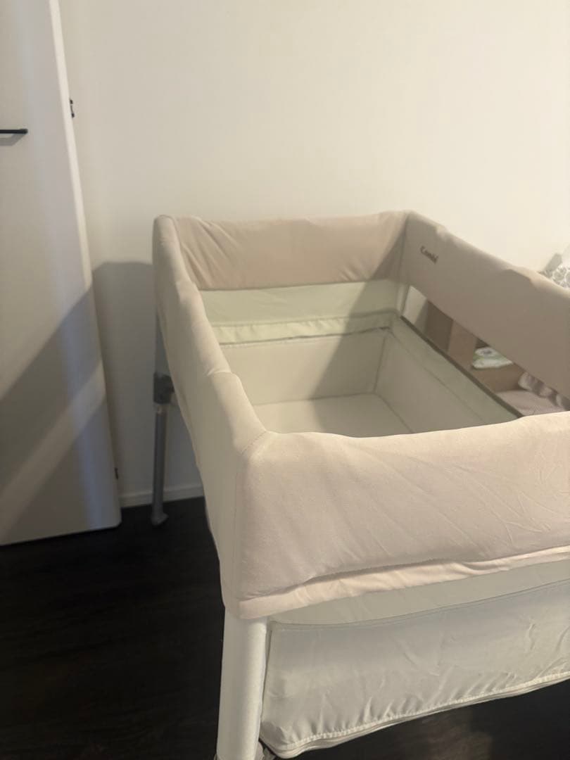 Combi ベビーベッド コンパクト ベージュ