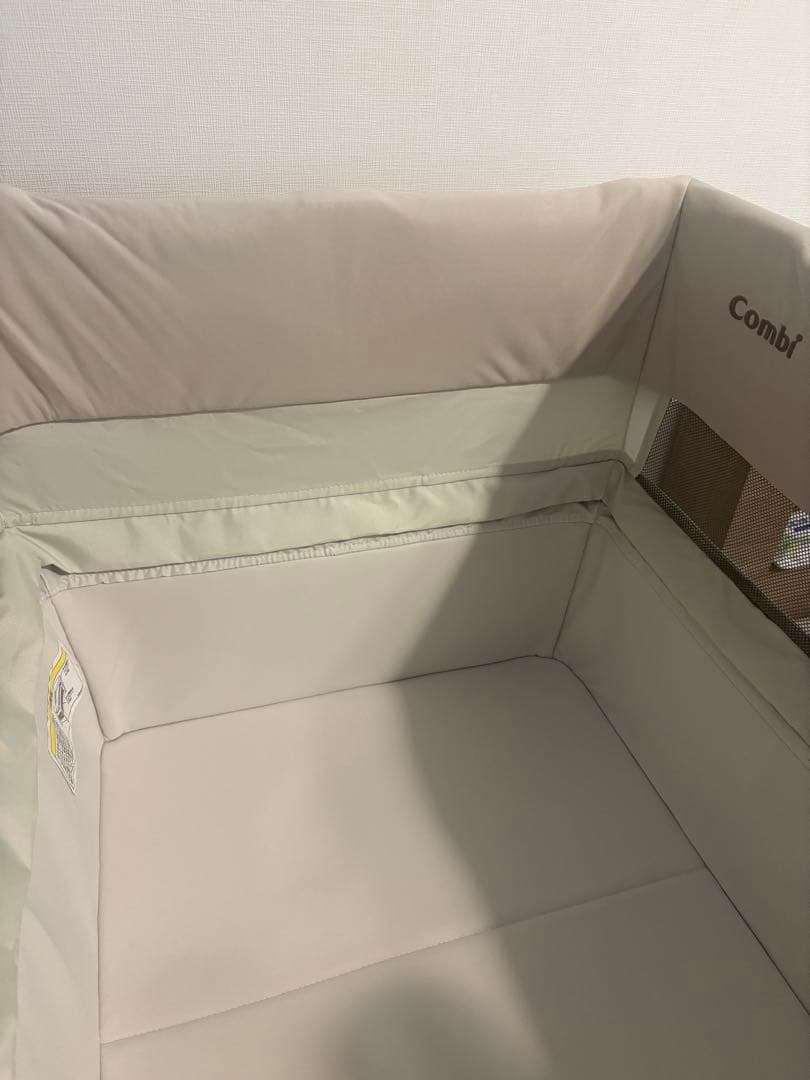 Combi ベビーベッド コンパクト ベージュ