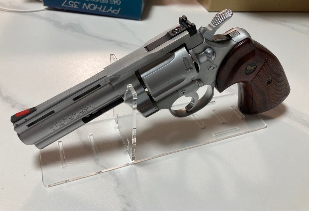 コクサイ コルトパイソン ガスリボルバー 357マグナム 4インチ シルバー