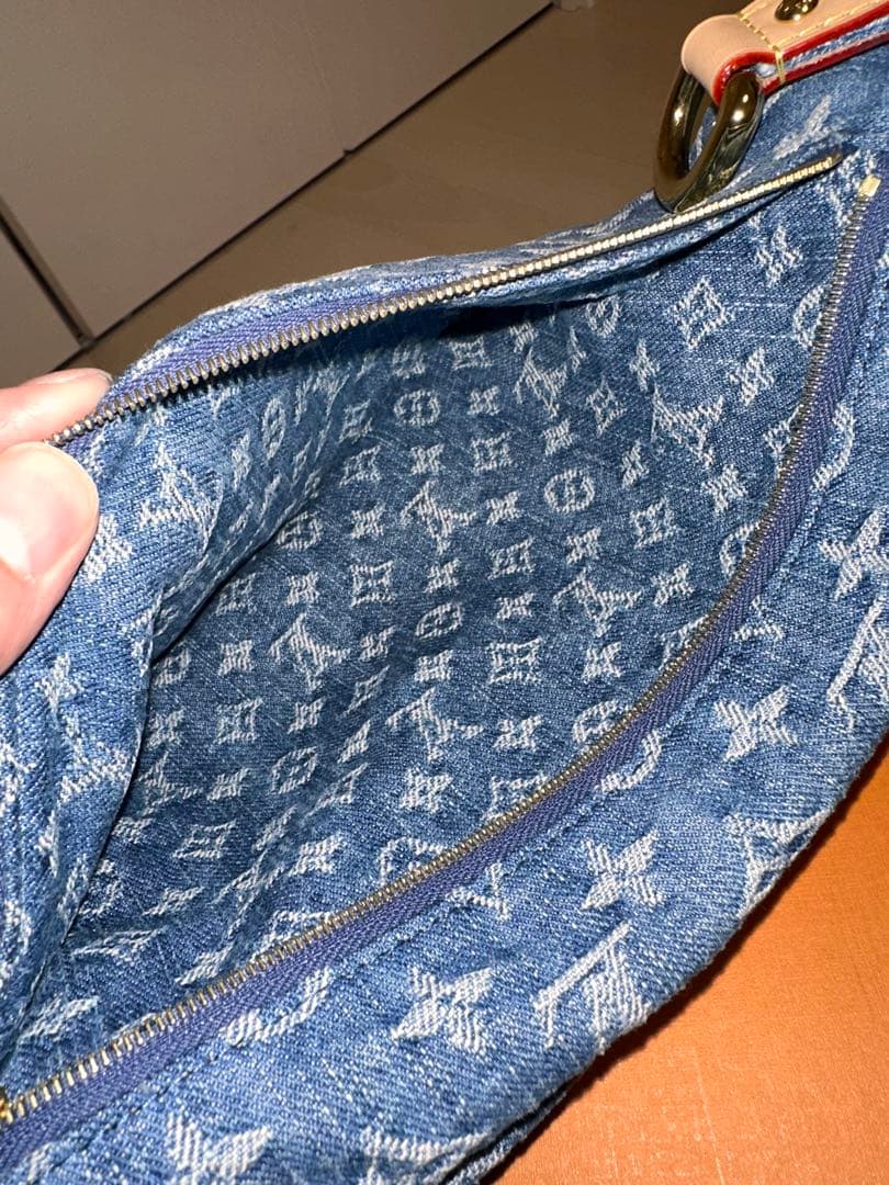 チョコ002　LOUIS VUITTON ハイ ライズ LV リミックス