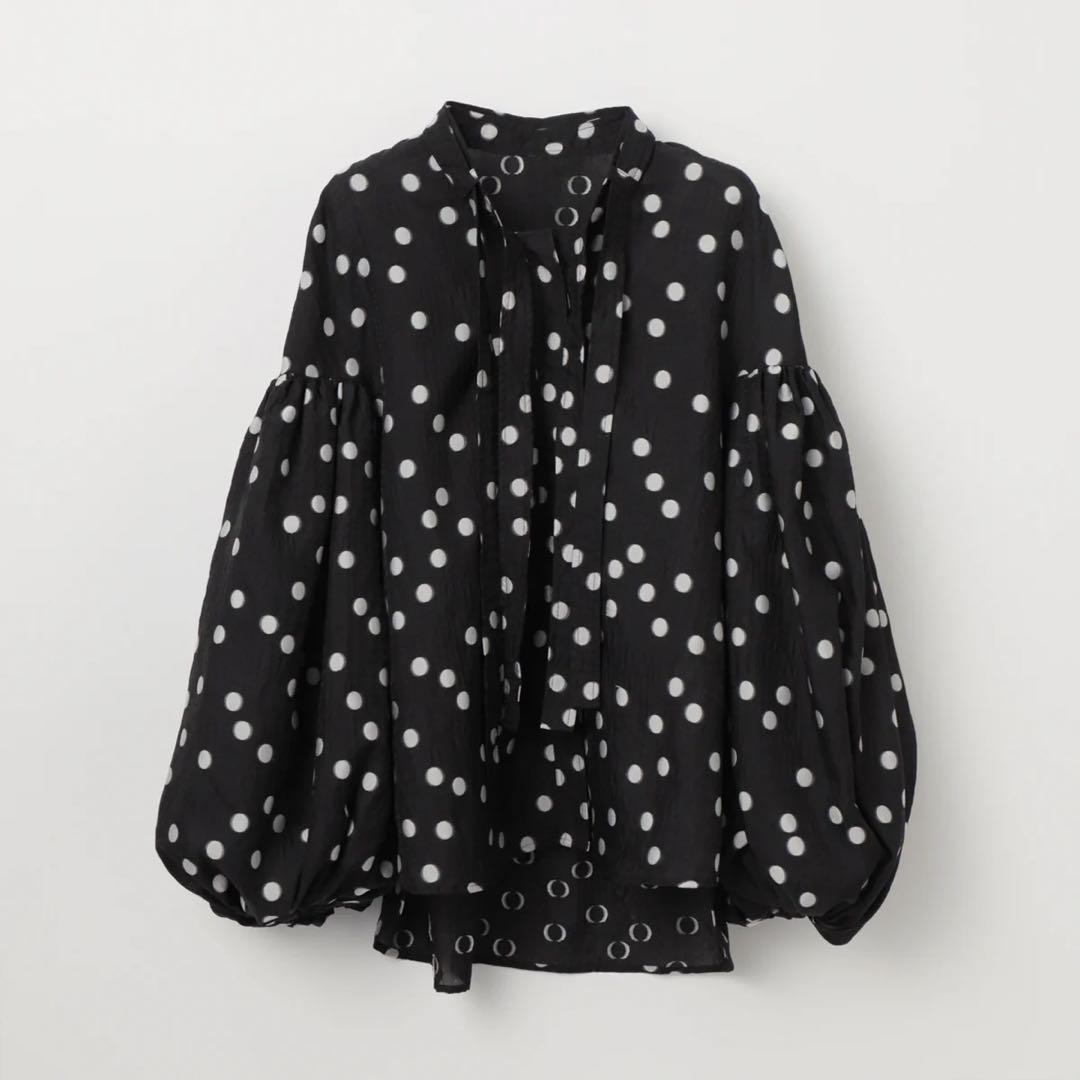 トップス LAUBEBLANC Sheer Polka Dot Ribbon Blouse
