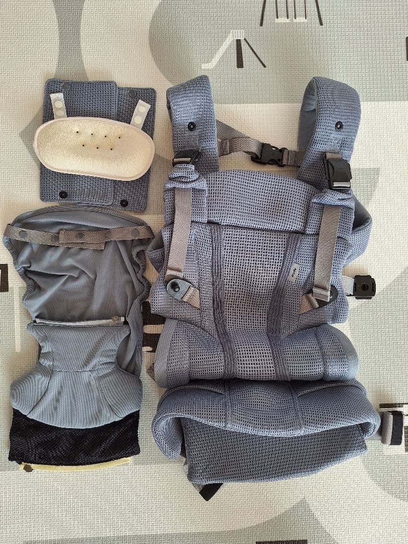 【付属品完備】アップリカ ラクリス 抱っこ紐 グレー