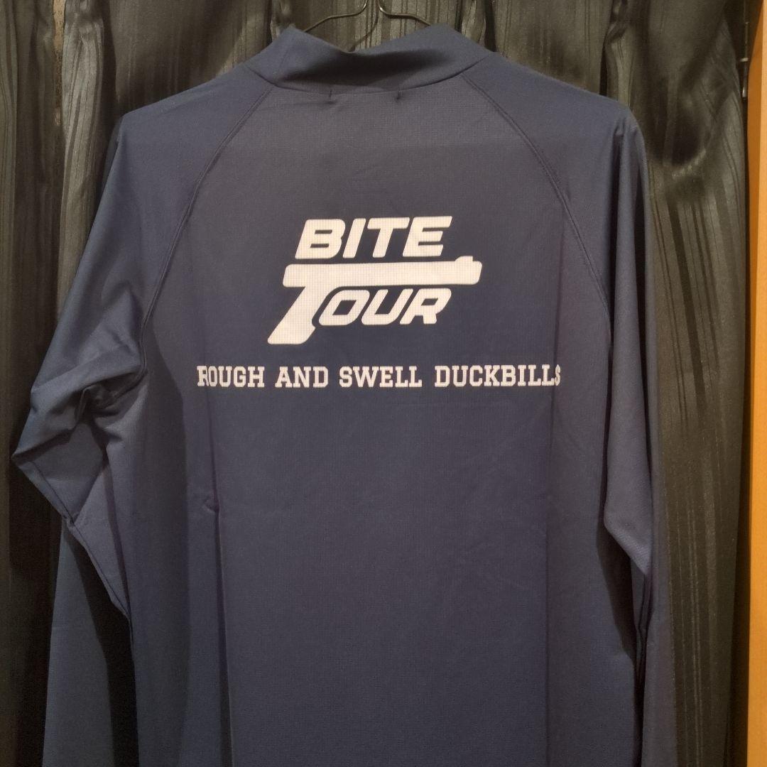 「新品」rough & swell Mサイズ 長袖モックネック　ネイビー