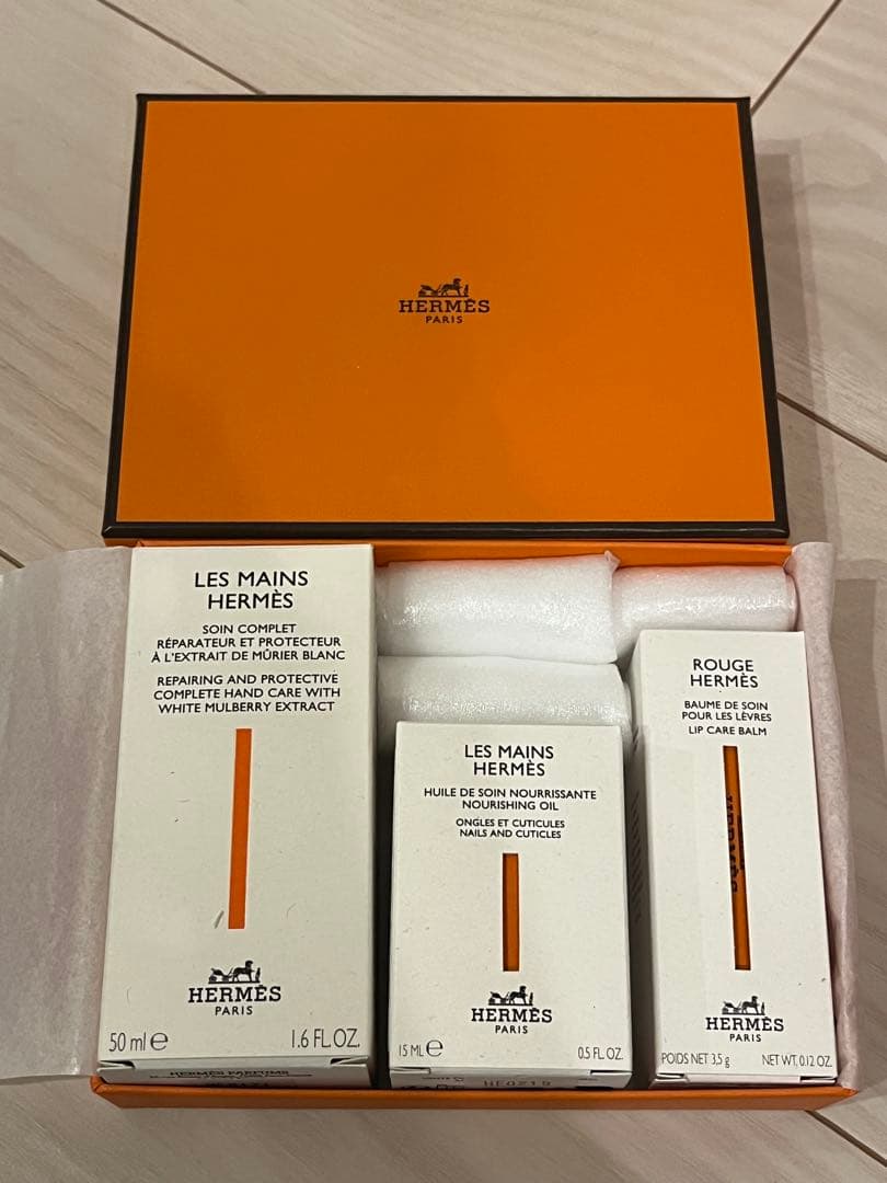 HERMES ハンドクリーム 、ネイル&キューティクルオイル 、リップバーム