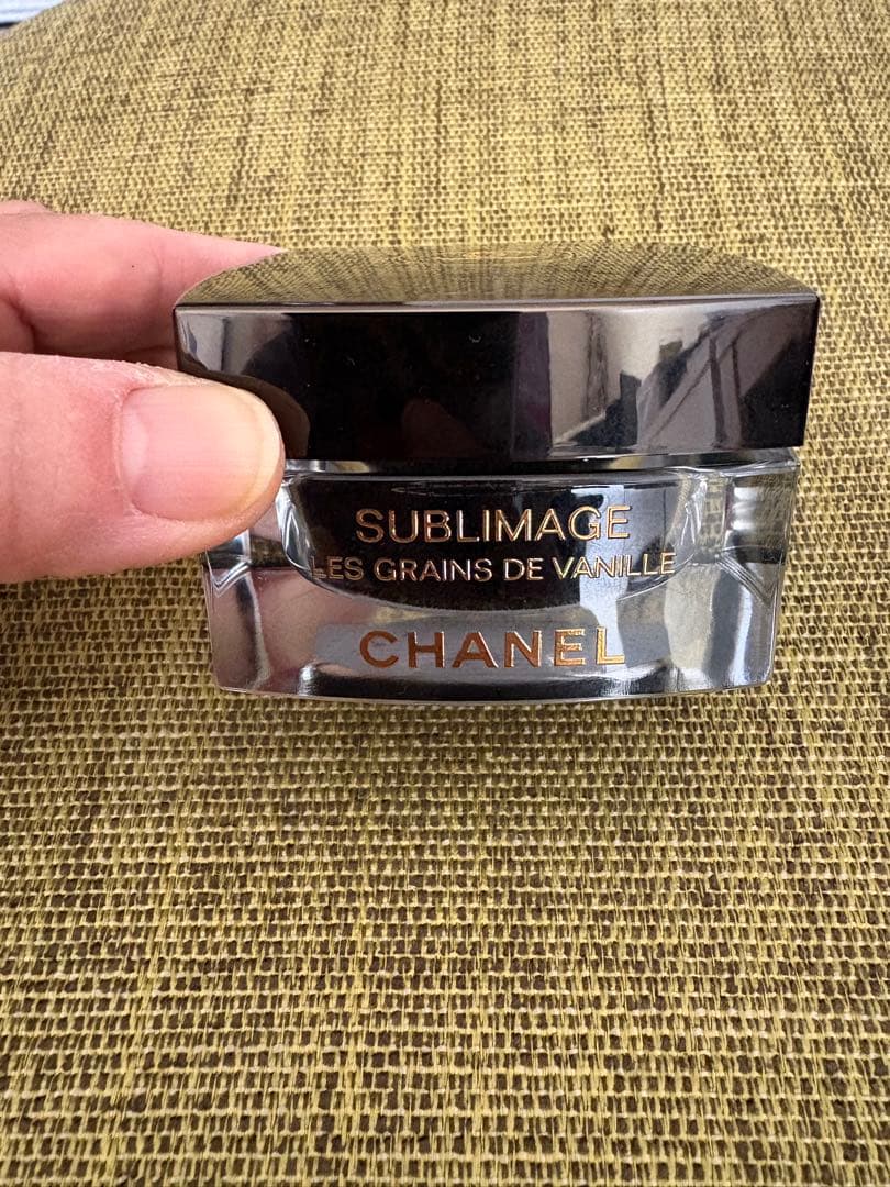 CHANELサブリマージュソワン　エクスフォリアン