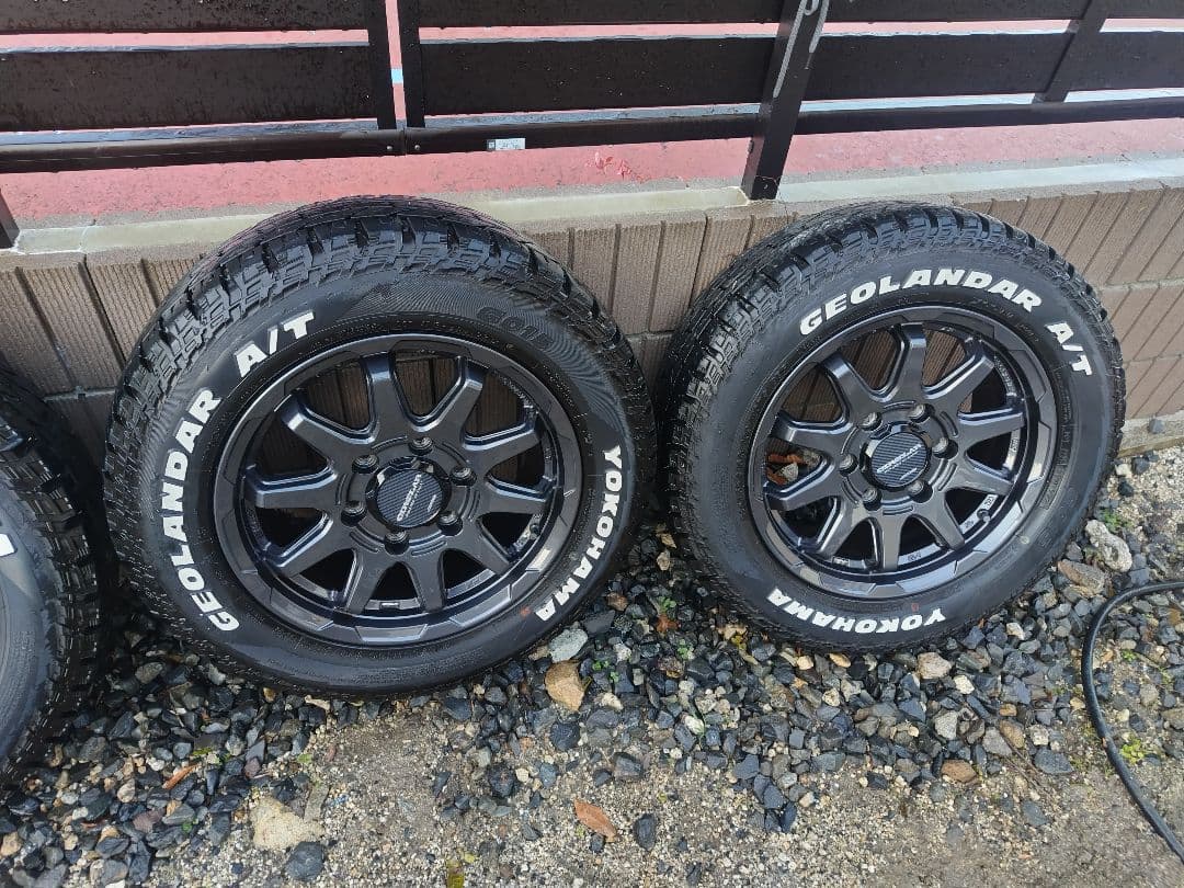 美品 アルミ 16インチ ヨコハマ ジオランダー AT 215 65 16