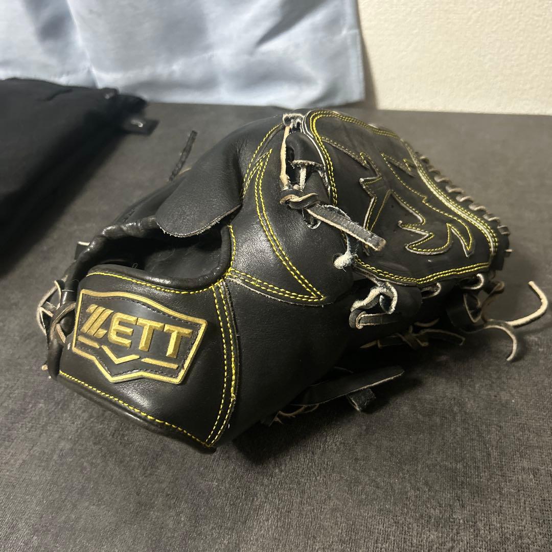 ZETT 硬式グローブ 黒　破損あり