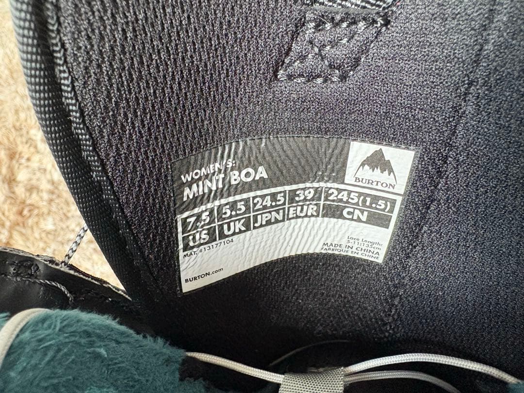 女性用スノーボードブーツ burton Mint Boa 24.5cm