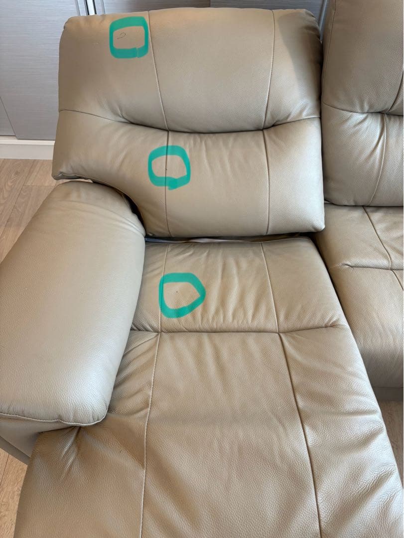 ライトグレー レザー 3人掛け電動リクライニングソファ