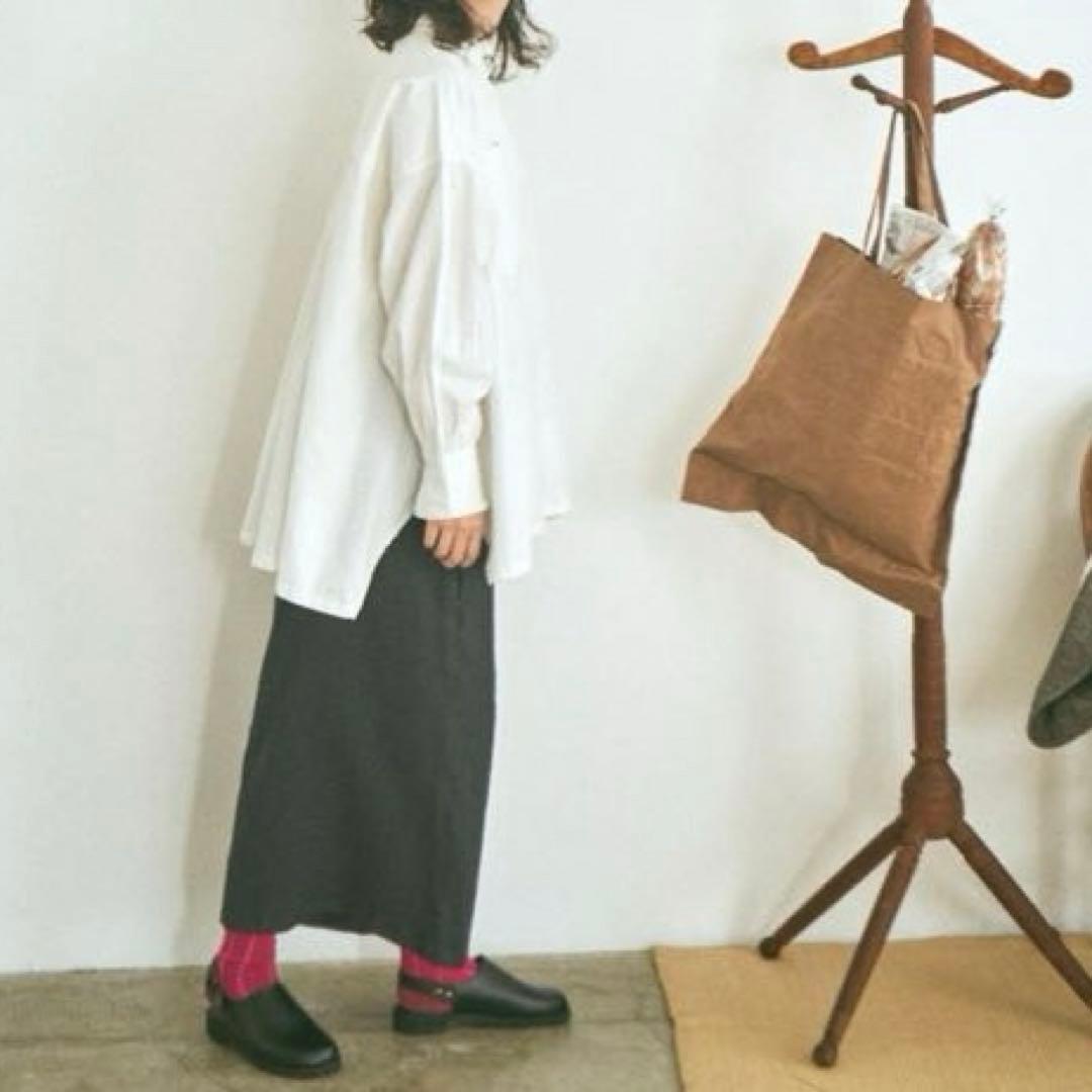 新品 tumugu ⿻ 50z コットンリネン スラブデニムロングシャツ フリル