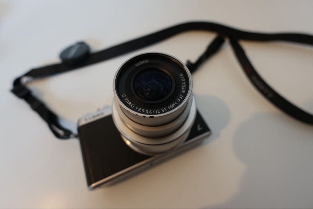 Panasonic LUMIX DMC-GF7 ミラーレス一眼カメラ　ブラック