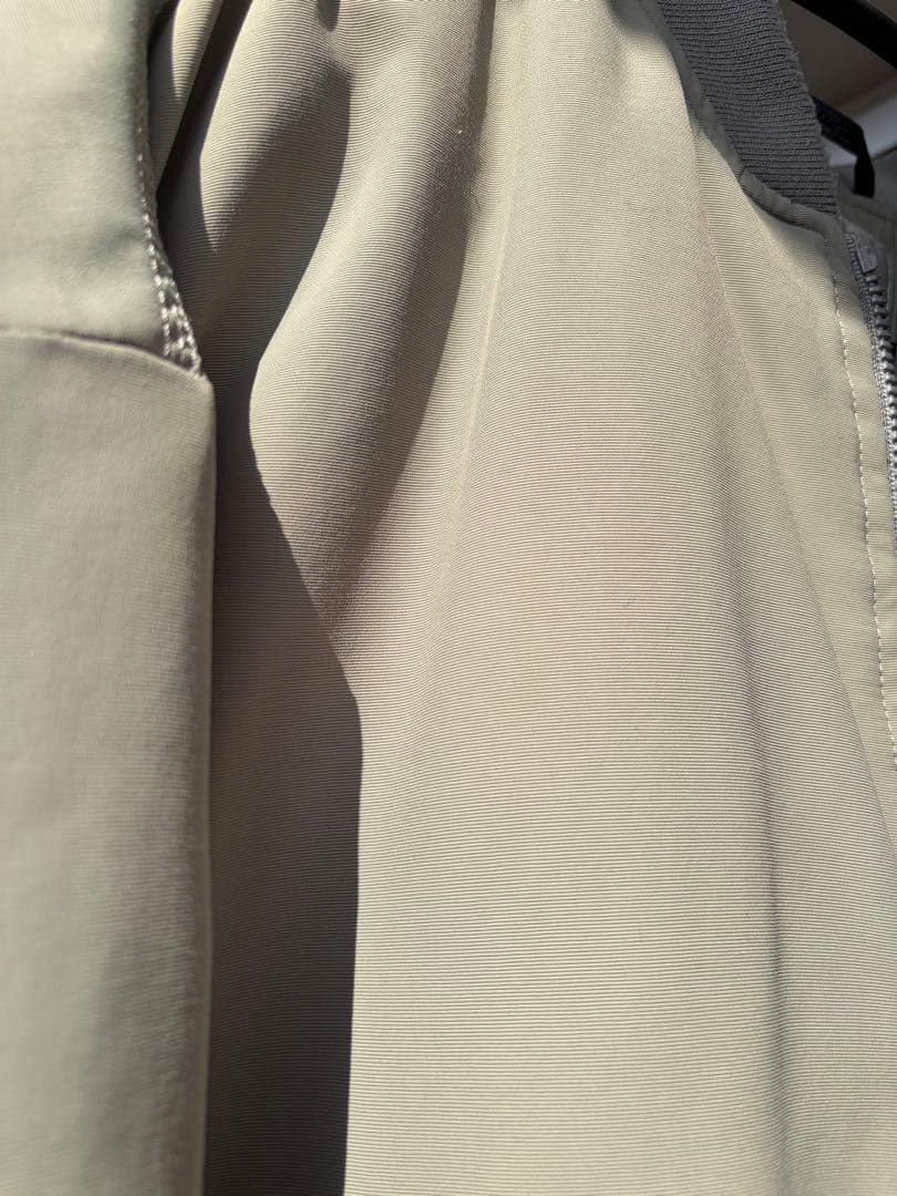 THE NORTH FACE ライトカーキ色 ナイロン中綿ジャケット XL