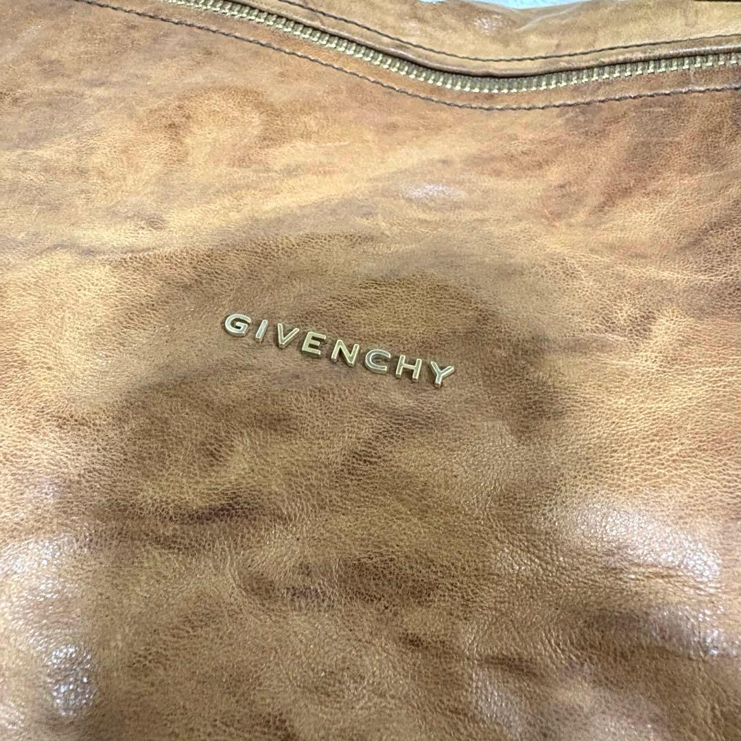 GIVENCHY ジバンシィ パンドラ ロゴ金具 レザー 本革 バッグ