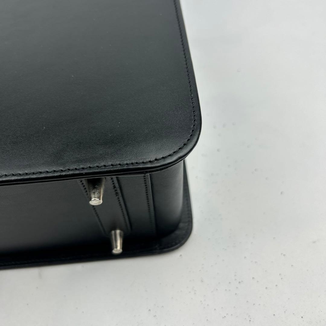 【美品】ダンヒル　センチュリーマン　ビジネスバッグ　2層　dロゴ　オールレザー