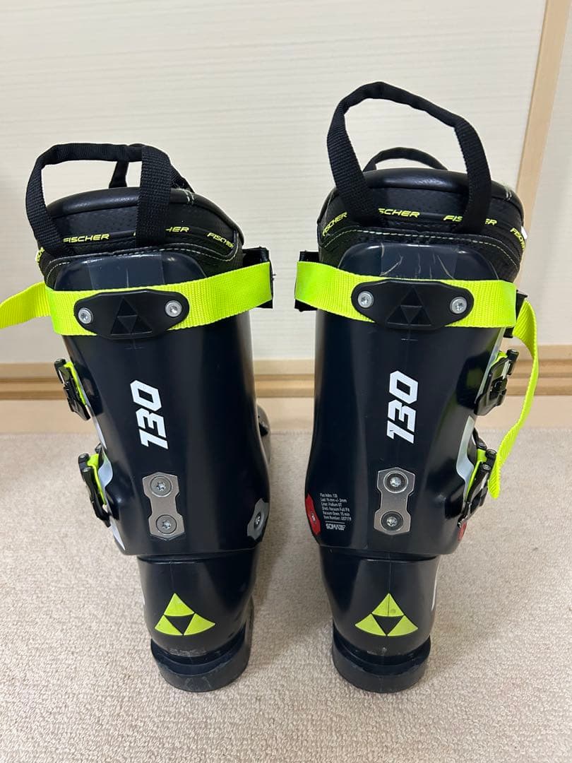 スキー用ブーツ『FISCHER RC4 PODIUM 130 』24.5cm