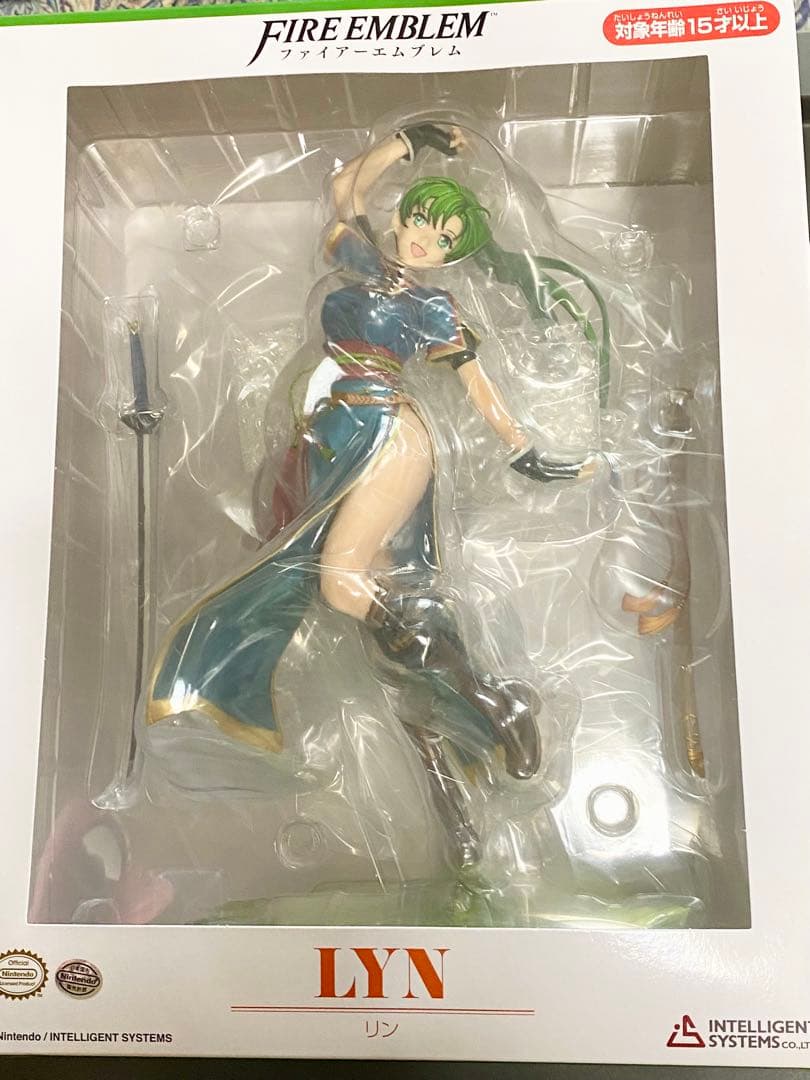 【新品未開封】ファイアーエムブレム フィギュア リン【箱傷あり】