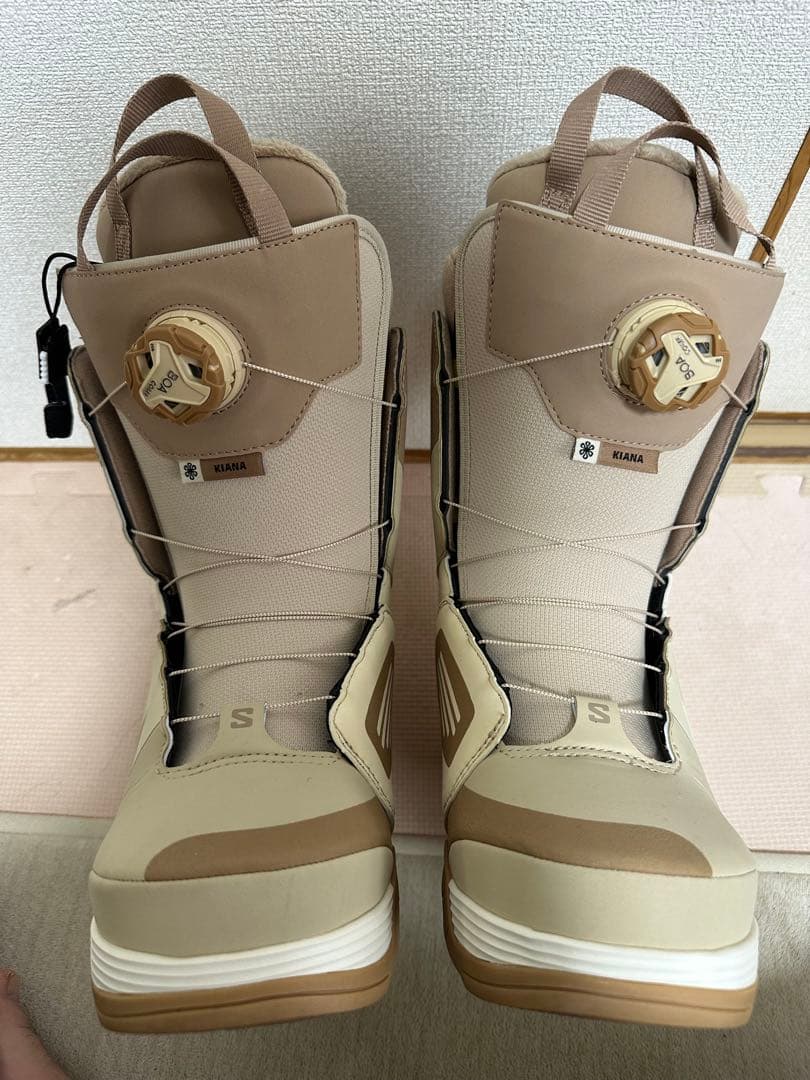 SALOMON 女性用スノーボードブーツ S