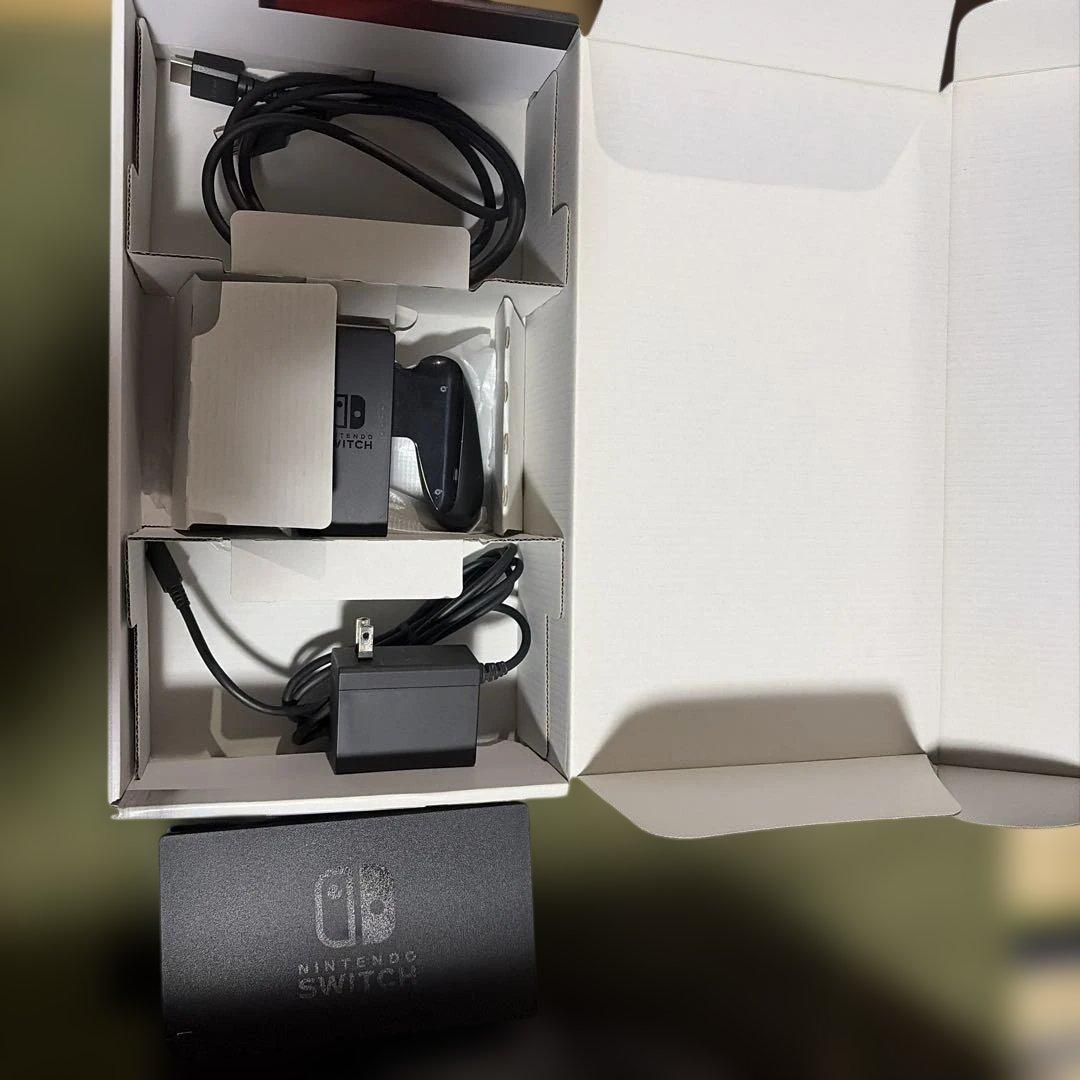 Nintendo Switch 本体 (初期型)