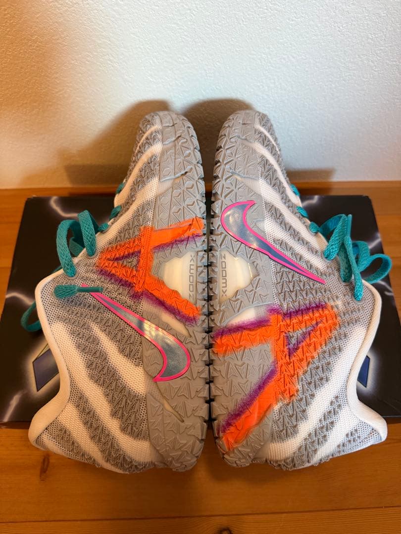 シューズ(男性用) Nike Ja 3 Light Show