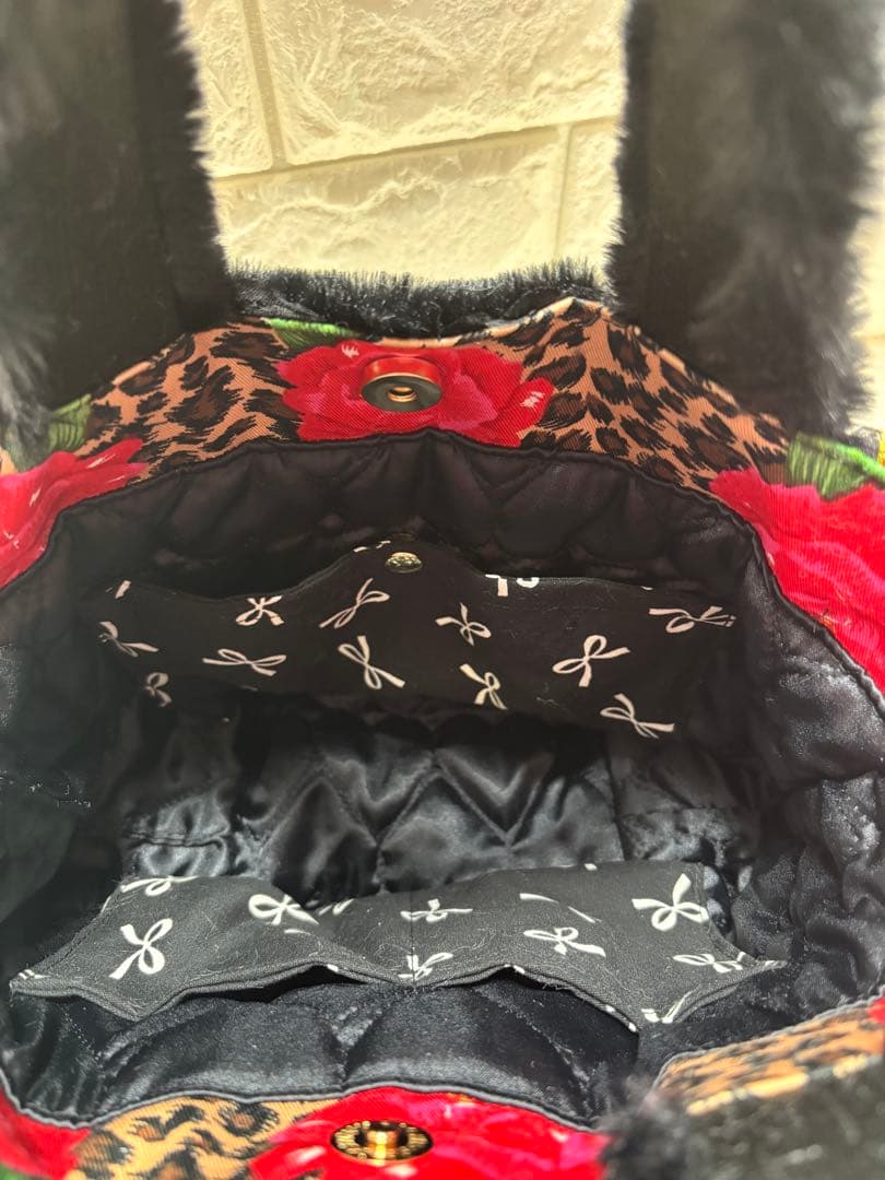 黒*こ様 コヤンイサムチョン　サイドファスナーバッグ　白うさぎちゃん　ヒョウ柄