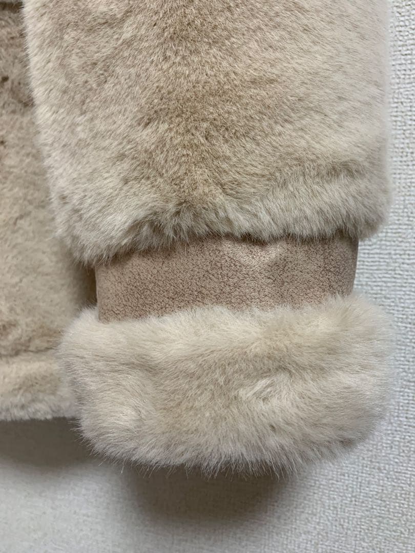 リュミエ lumier バッグ付エコファーノーカラーコート