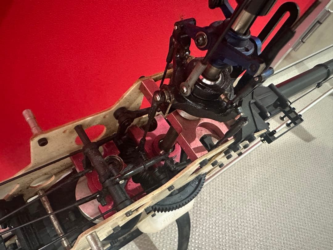 ラジコンヘリコプター ヒロボー 剣 HIROBO TSURUGI