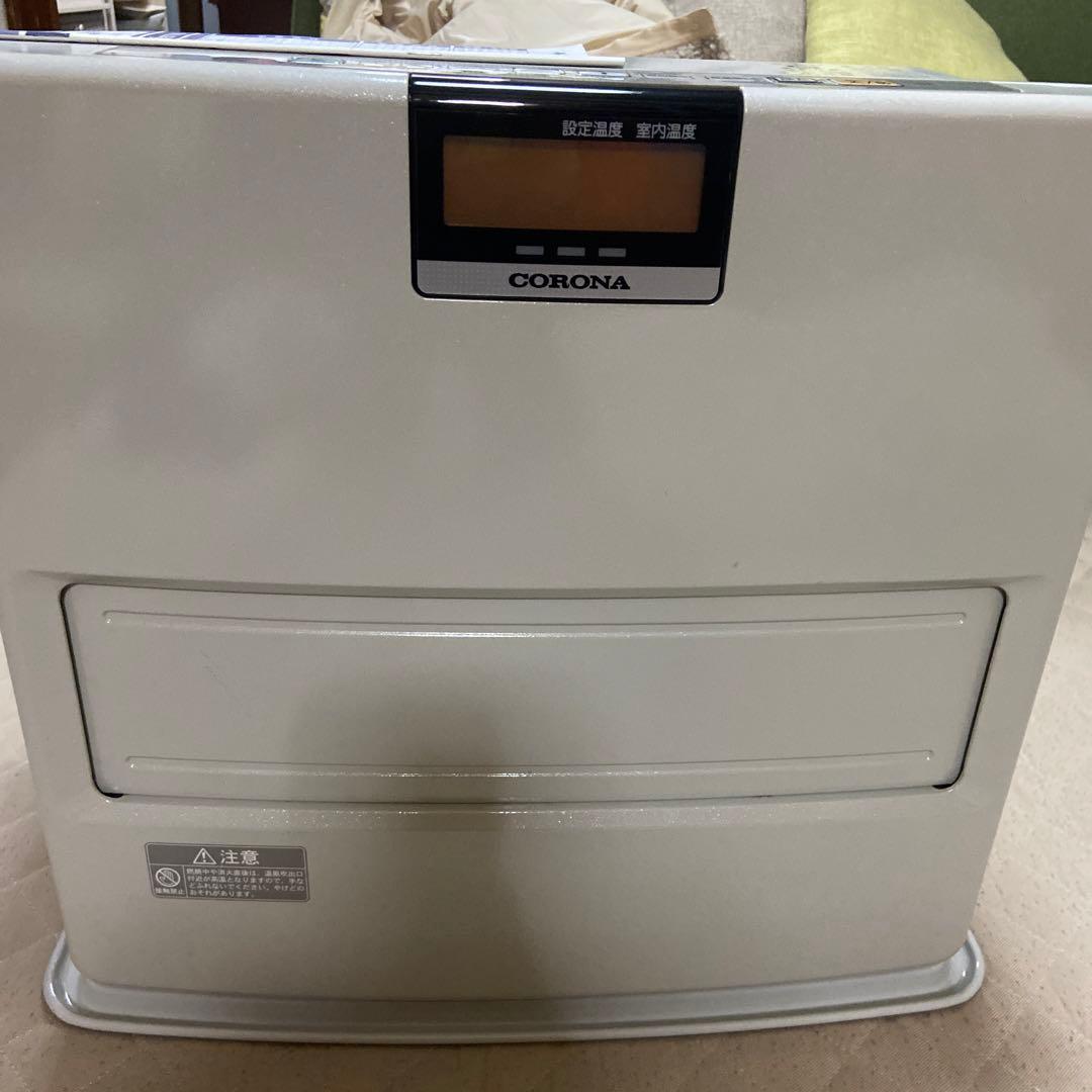 コロナ石油ファンヒーター　FH-EX4611E8