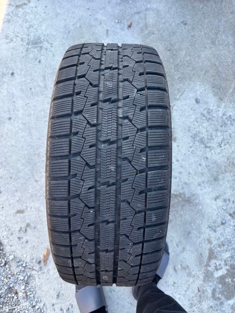 VOLVO純正ホイール スタッドレス V40 ホイールナット付き