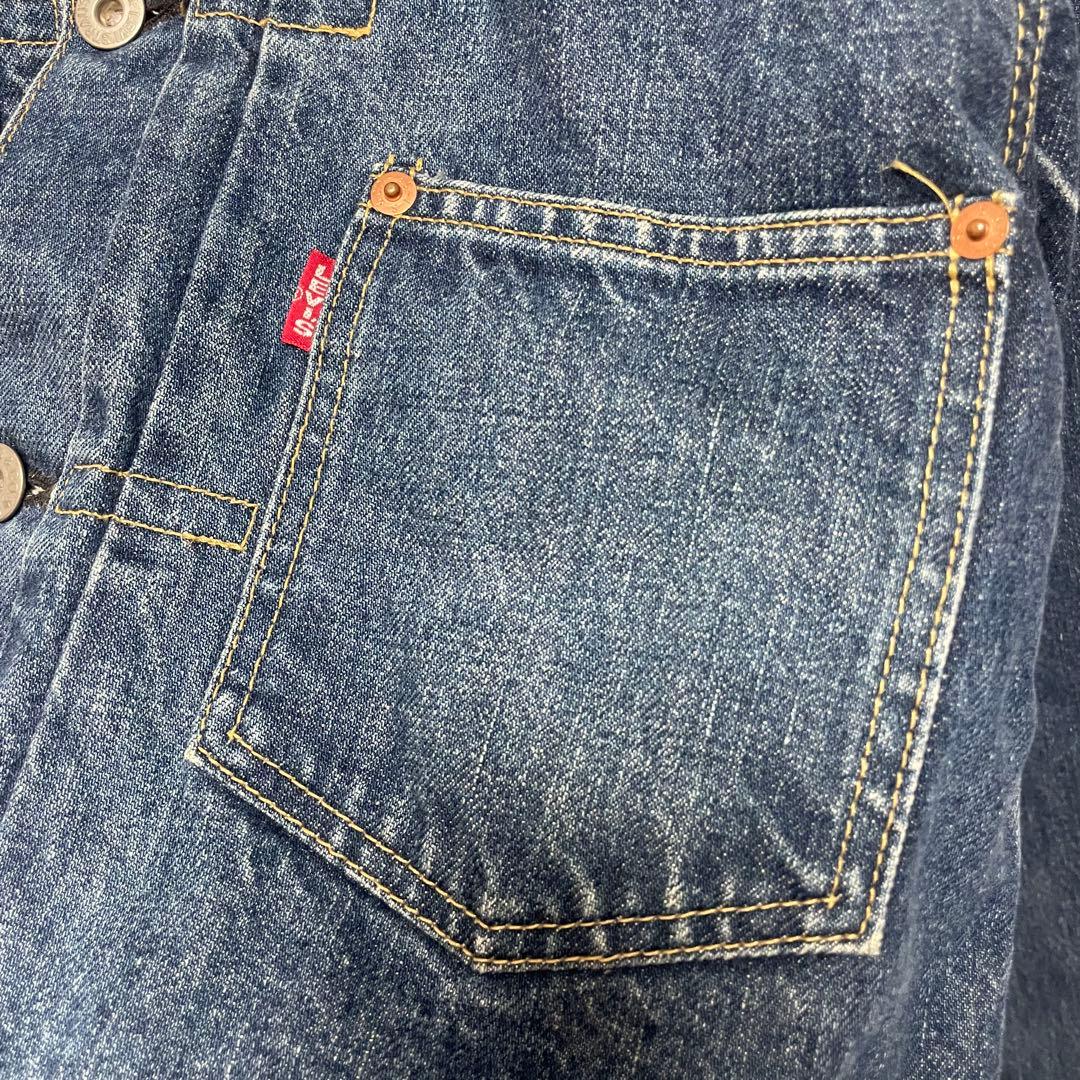 ひ*ー様 リーバイス　71506XX 日本製38 1stモデル　復刻　Gジャン