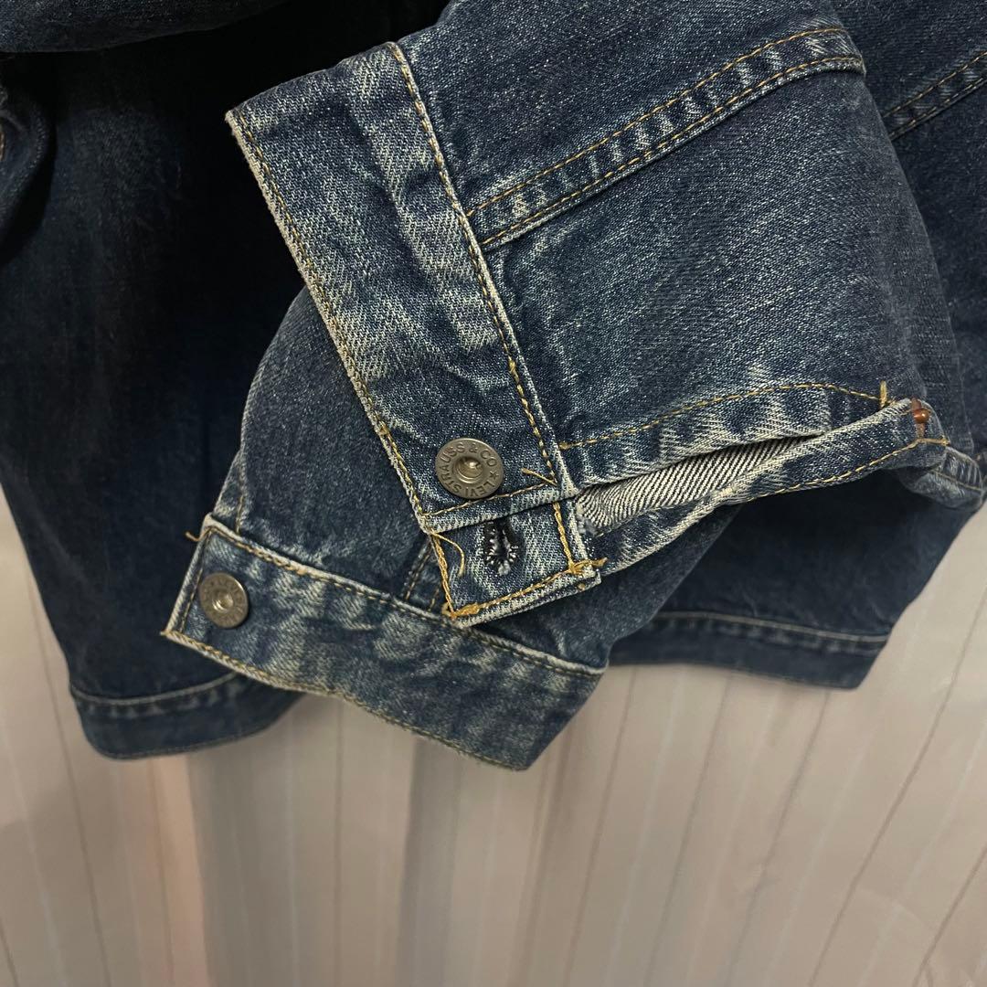 ひ*ー様 リーバイス　71506XX 日本製38 1stモデル　復刻　Gジャン