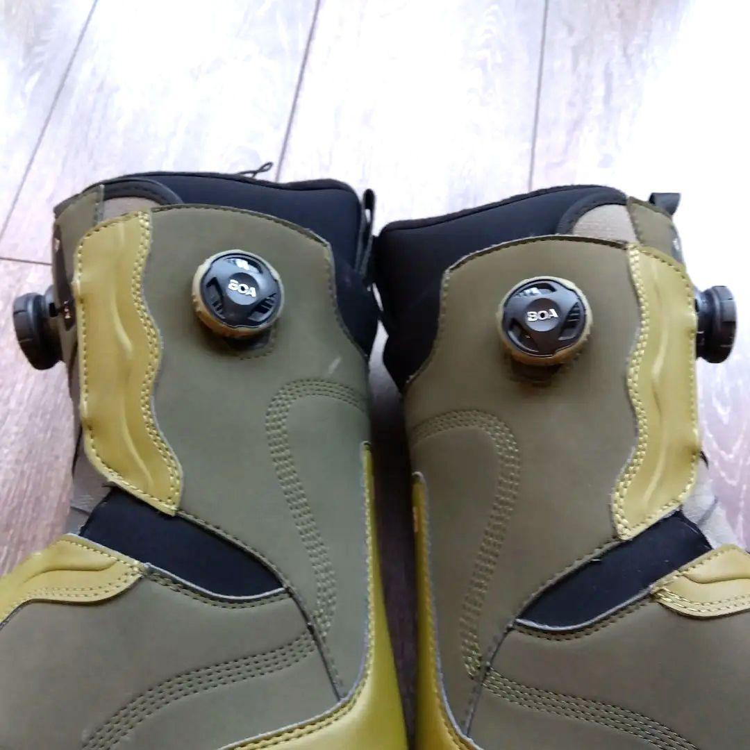 スノボー　ブーツ　カーキ色　SALOMON BOA SJ BOA 24.5cm