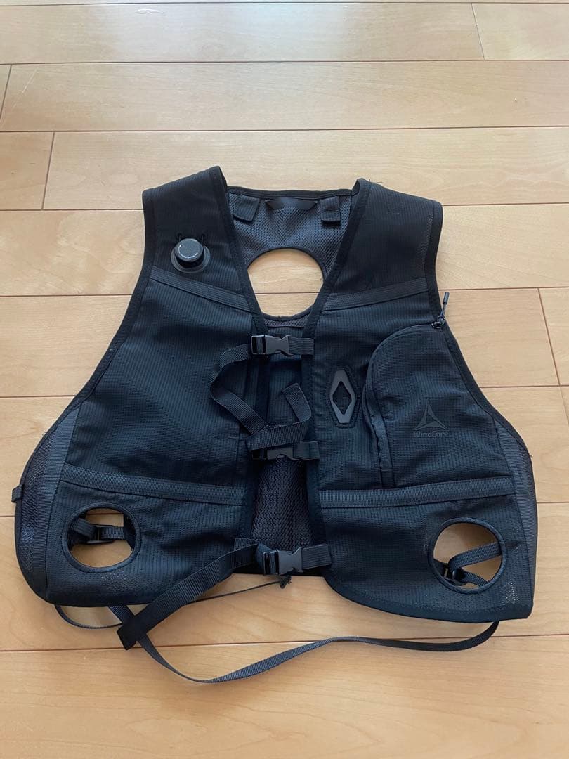 2025年モデル ワークマン ペルチェベスト プロ 美品 作業着 空調服