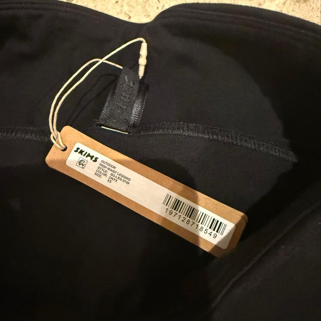 SKIMS ハイウエストレギング