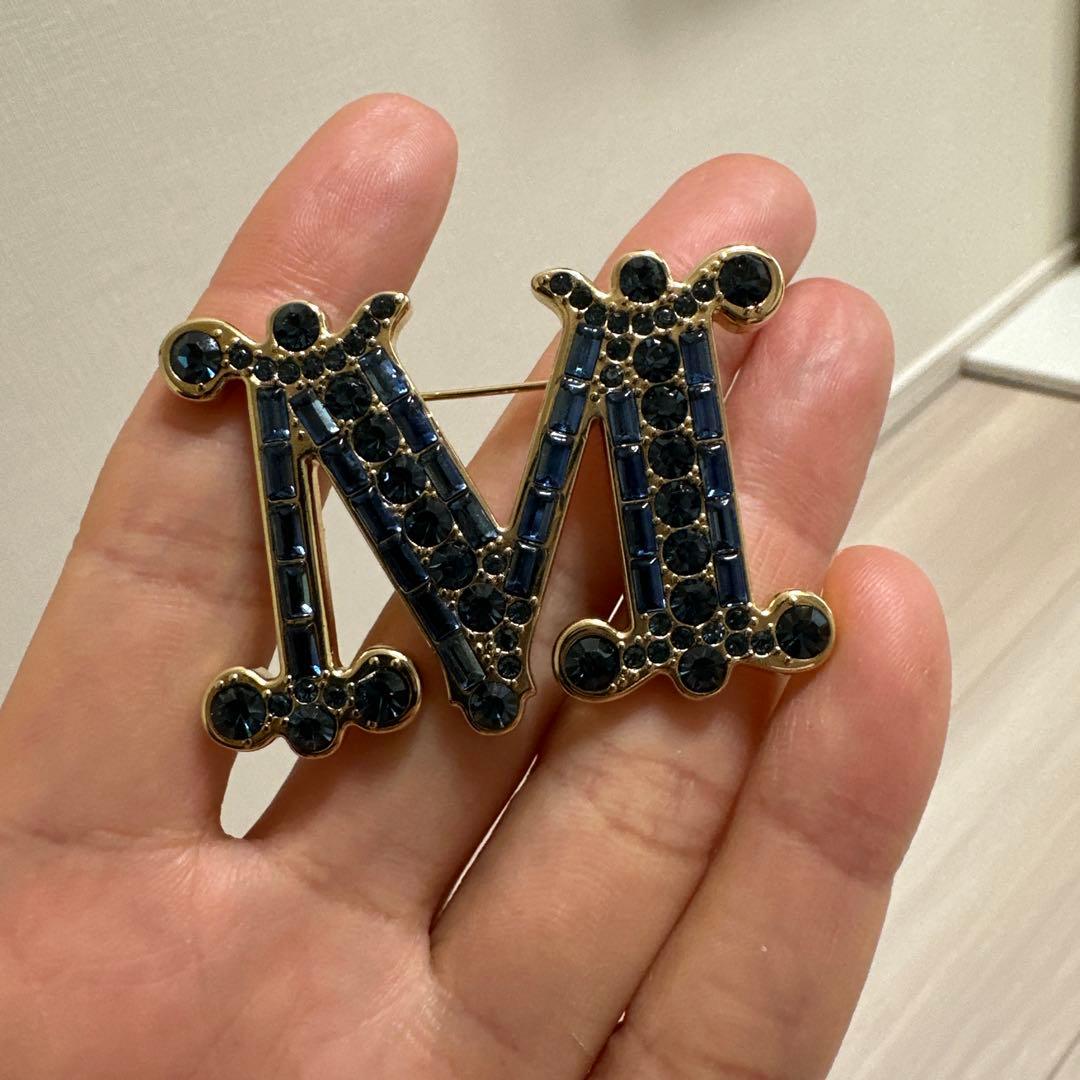 マックスマーラ　ブローチ　期間限定の値下げします